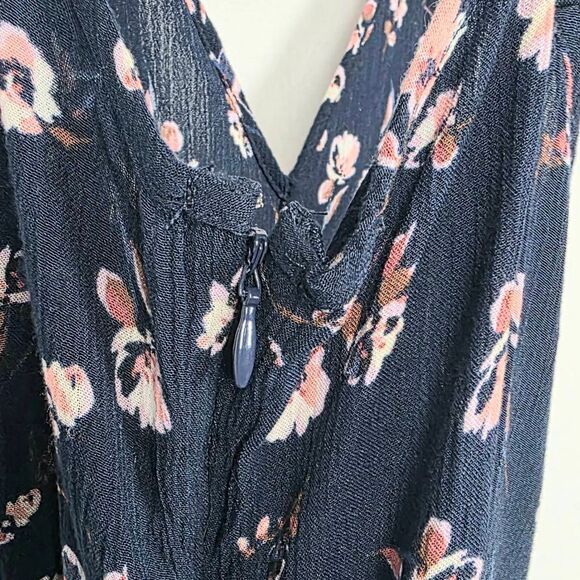 American Eagle Outfitters Navy Floral V-Neck Dress Size 10 - Picture 7 of 8
